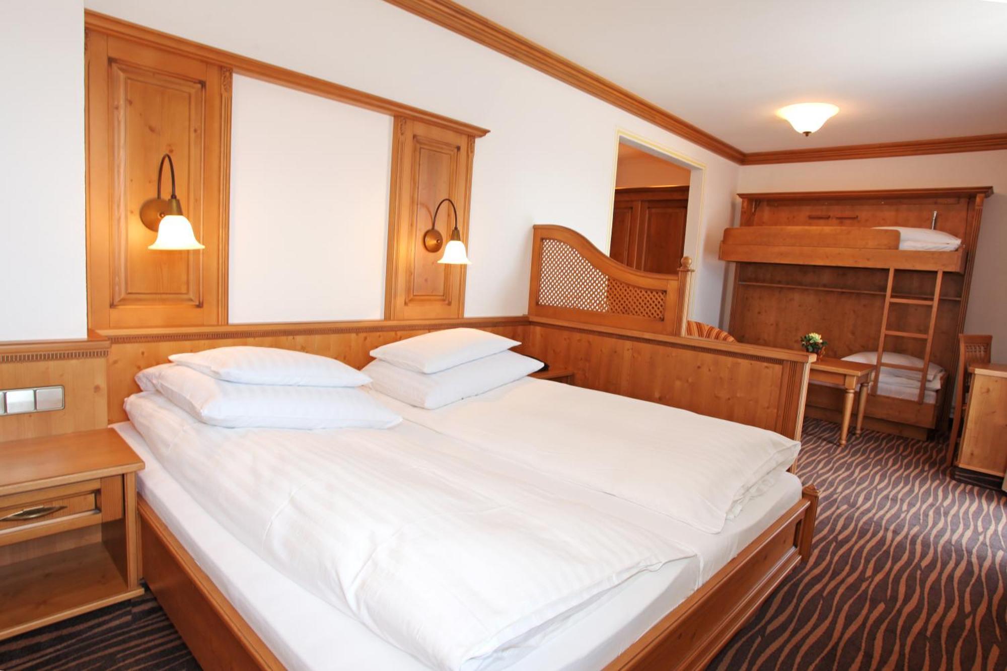 Hotel Unterwirt Reit im Winkl Zewnętrze zdjęcie